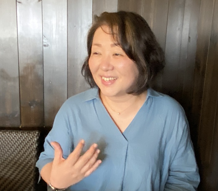 　中村恵美 